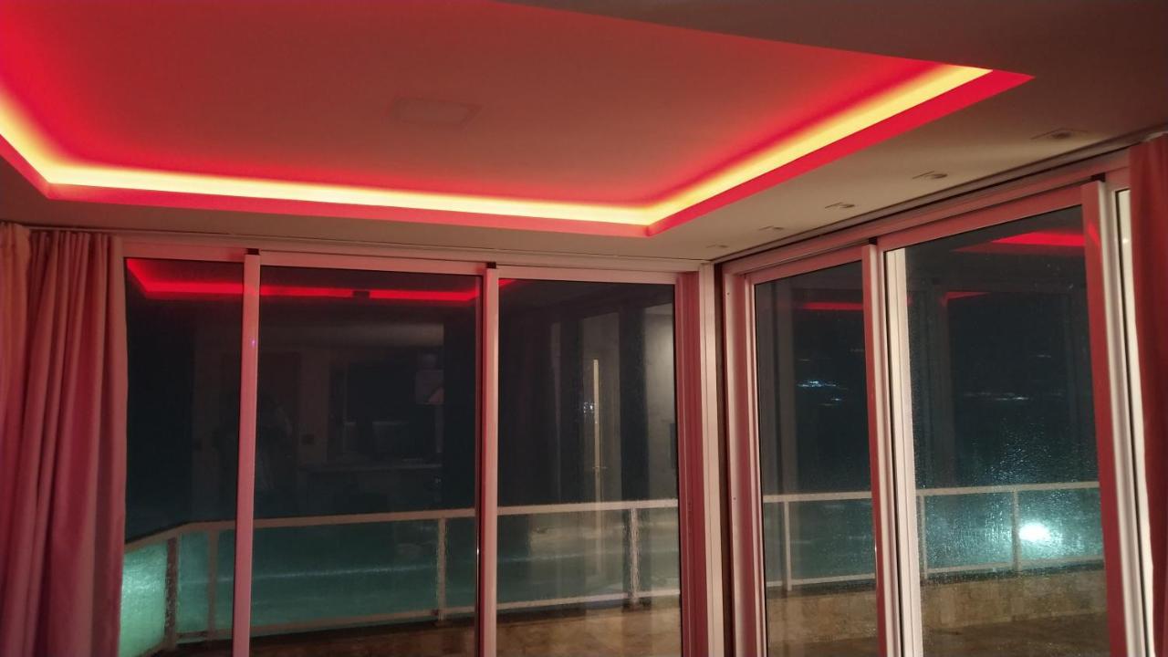 Apartamento De Cobertura Frente Para O Mar Itapema Ngoại thất bức ảnh